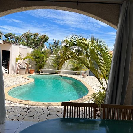 Villa Etang Sale Les Bains Avec Piscine Privee 외부 사진