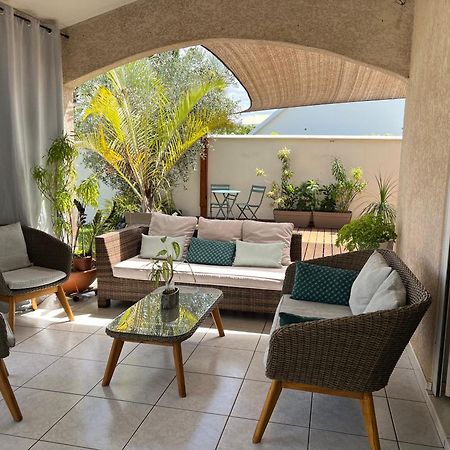 Villa Etang Sale Les Bains Avec Piscine Privee 외부 사진